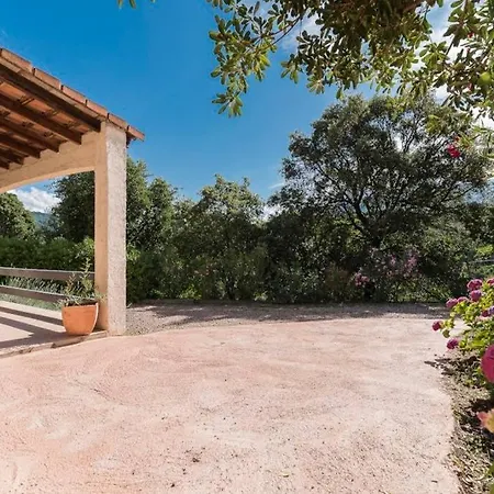 Apartment Grand Rez De Villa, Proche D'ajaccio *
